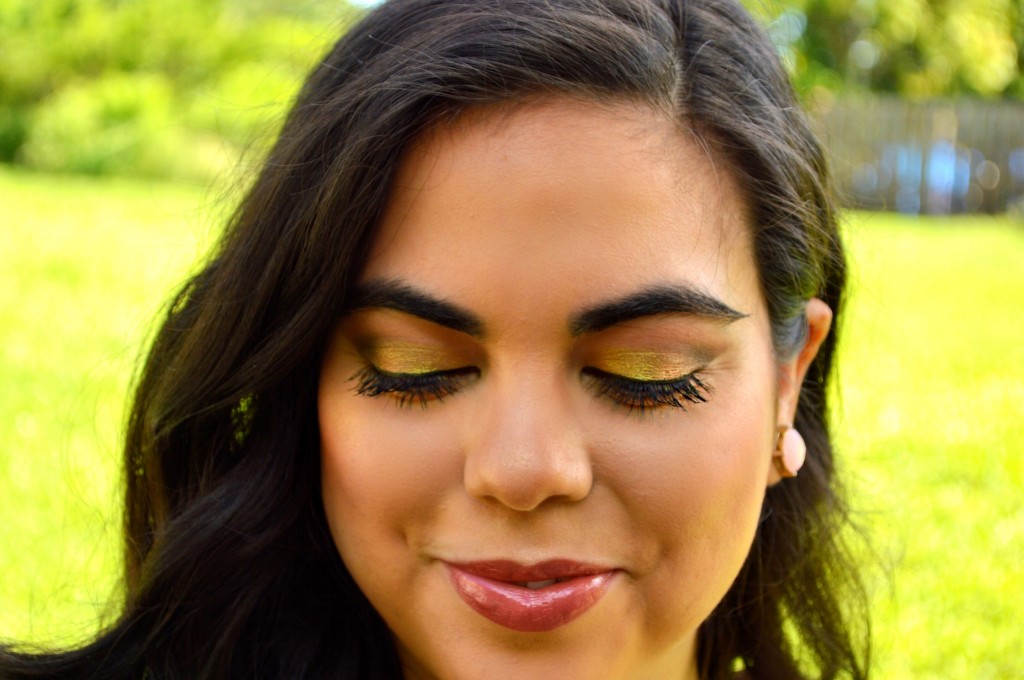 Old Gold Makeup Look